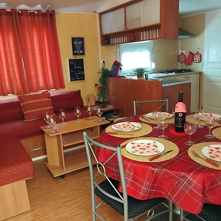 Mobilhome Climatise 3 Ch De Lougratte